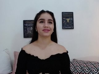 emily-key- young girl who like to show live sex via webcam