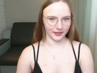 miya_mimi show live sex via webcam