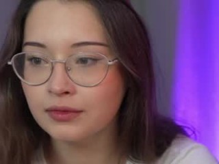 kathy_layne bisexual young cam girl fucking boys and girls live on sex camera