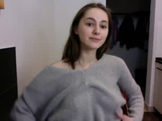katekvarforth fetish cam girl broadcasts live sex via webcam