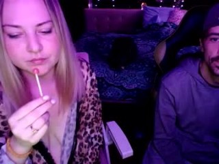 deenico sweet XXX cam action with milf cam girl and her perfect ass