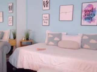 miasalaz pretty young cam girl slut doing all the hottest things on XXX cam