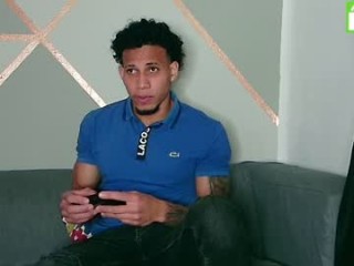 latin_marco4xxx bisexual young cam girl fucking boys and girls live on sex camera