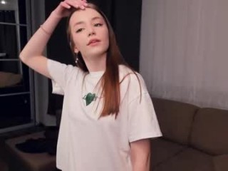 lina_creed show live sex via webcam