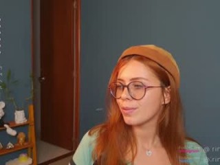 irinasweet1 Latino slut masturbating live on a webcam