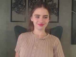 emilyboner shy teen doing naughty things on a live sex camera