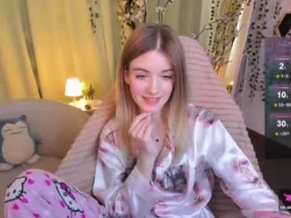 jessitate teen doing it solo, pleasuring her little pussy live on webcam