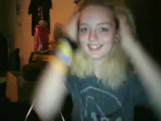 babygazelle show live sex via webcam