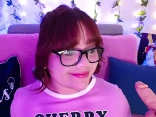 chaarlotte_1 BBW young cam girl teasing her pussy live on sex cam