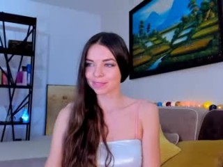 diana_smiley with an ohmibod slutting it up live on camera