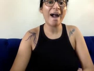 indianbutter999 doing it solo, pleasuring her little pussy live on webcam