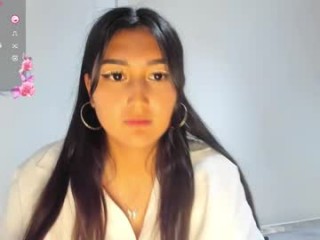 yuriko_luv bisexual teen fucking boys and girls live on sex camera