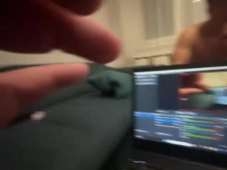 andy_velvet couple doing everything you ask them in a sex chat 