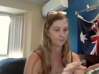 total_aussie_milfs show live sex via webcam