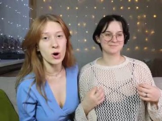 jitoon_exe slut with big, firm tits masturbating live on sex cam