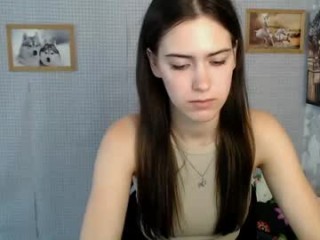 pretty_polina show live sex via webcam