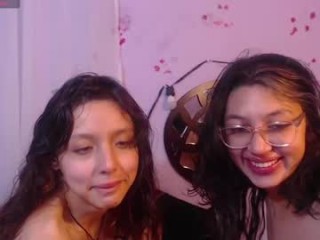 sara_blak fresh, new young cam girl hottie seducing live on sex webcam