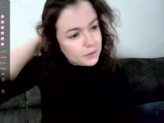 lovemesomemoree doing it solo, pleasuring her little pussy live on webcam