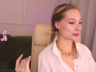 eva_lemann teen cam girl broadcasts live sex via webcam