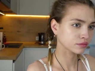 piranha_69 fetish cam girl broadcasts live sex via webcam