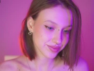 hoolybunny teen doing it solo, pleasuring her little pussy live on webcam