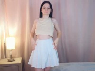 odeliaharber teen cam girl broadcasts live sex via webcam