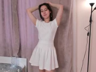 zarabridgewater Asian teen that gets wetter from all the hot sex cam attention
