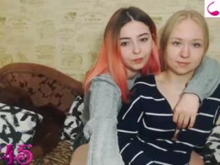 tiffany_moore_ bisexual teen fucking boys and girls live on sex camera