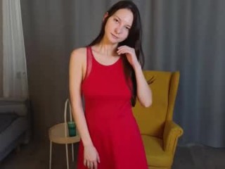 ashleyharbold teen seductress showing off her immaculate, sexy feet live on cam