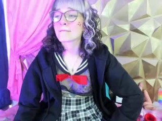 sweet_emmili young cam girl slut that gives the sloppiest blowjobs live on sex cam