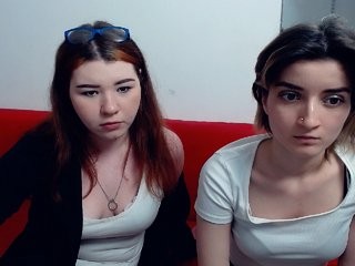astridnaia teen couple doing everything you ask them in a sex chat 