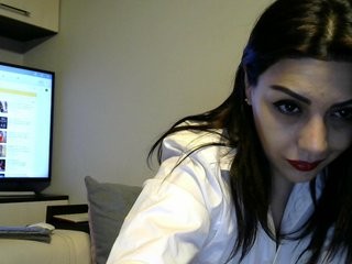 jina1 the most beautiful brunette live on sex cam
