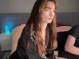 lolaethan2121 couple doing everything you ask them in a sex chat 