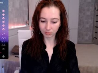 larivoy redhead young cam girl being naughty and seductive on a live webcam