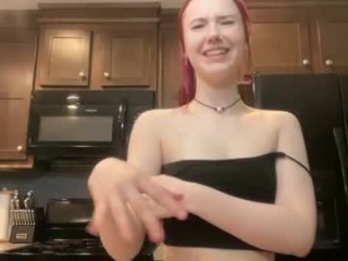 petite_scarlettt sexy teen with small tits doing it all on live sex cam 