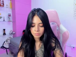 katia_sex25 Latino slut masturbating live on a webcam