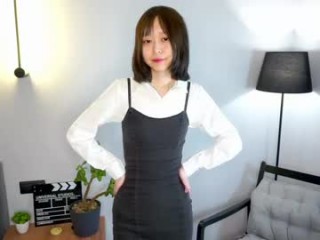 primrosegell Asian teen that gets wetter from all the hot sex cam attention