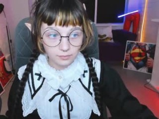meganbarnett teen doing it solo, pleasuring her little pussy live on webcam