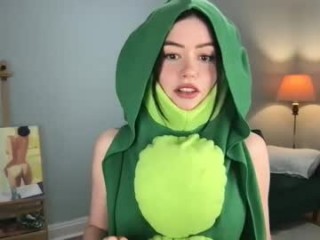 littlesugarpea bisexual fucking boys and girls live on sex camera