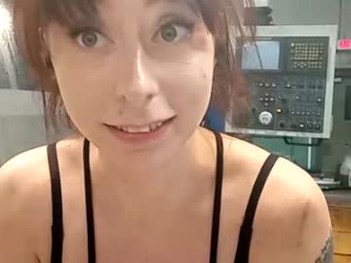 cats_ok sexy with small tits doing it all on live sex cam 