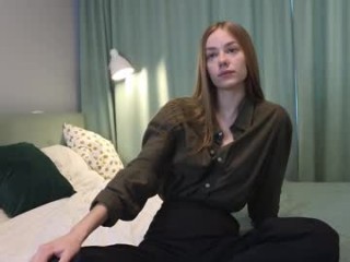 maesoo amateur cam girl show live sex via webcam