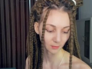 _olivia_star_ live XXX cam cute teen being not only cute but also horny