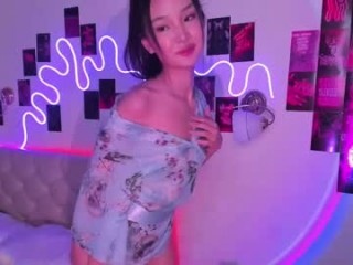 ariessteelee show live sex via webcam