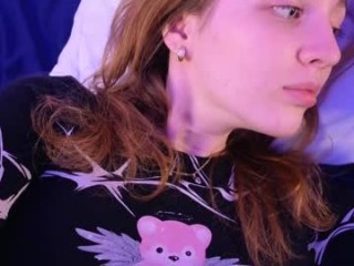 mavisarcher shy teen doing naughty things on a live sex camera