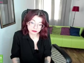 sweetredpolly doing it solo, pleasuring her little pussy live on webcam