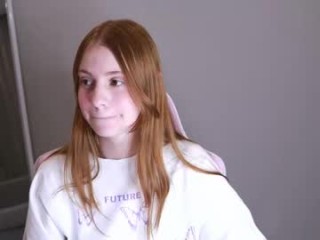 edahawks shy teen doing naughty things on a live sex camera