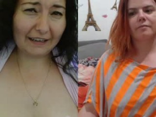 bustyemma BBW milf cam girl teasing her pussy live on sex cam