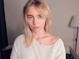 shades_ofgray fresh, new teen hottie seducing live on sex webcam