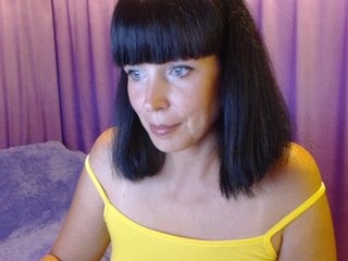 dirty-wamgirl the most beautiful brunette live on sex cam