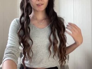 kira_oregano young cam girl slut that gives the sloppiest blowjobs live on sex cam